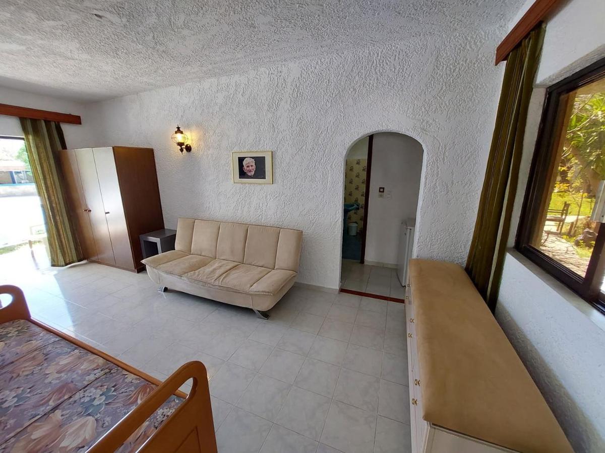 Oasis Hotel Bungalows Rhodes Afantou Exteriör bild