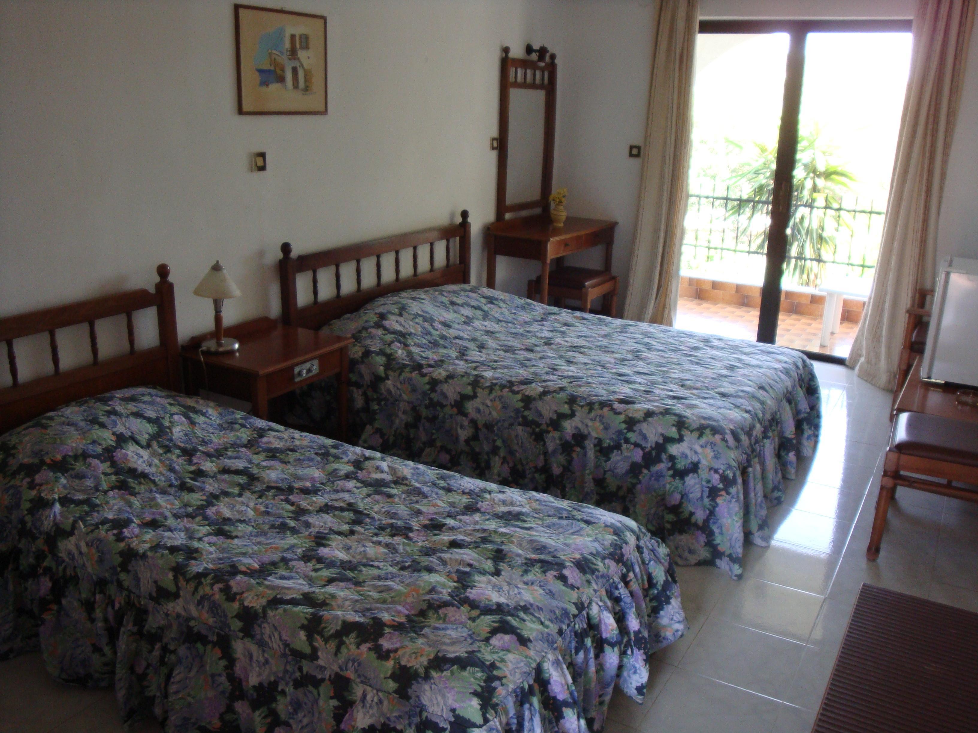 Oasis Hotel Bungalows Rhodes Afantou Exteriör bild